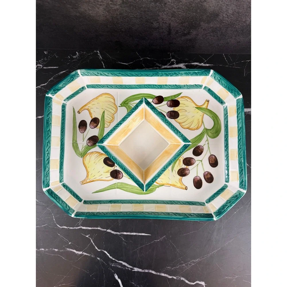 VTG NEW in Box 1996 Clay Art 2-Piece Chip and Dip Set Olive Garlic Design